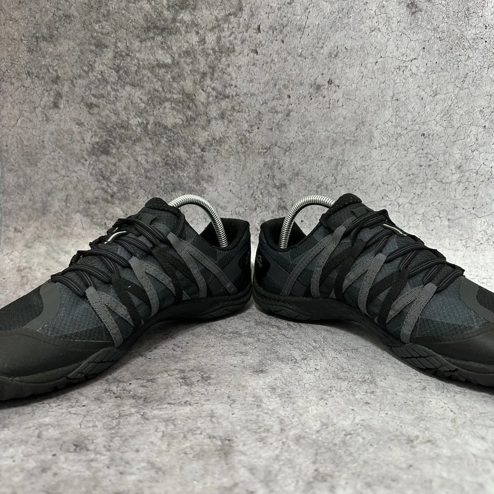 Merrell Trail Glove 4 Mens Size 9 Black Barefoot Minimalist Running Shoes J09673